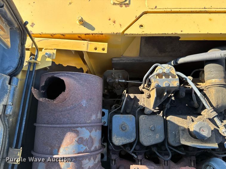 image for item DJ9726 2002 Komatsu PC200LC-7 excavator