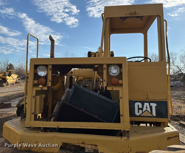 image for item DJ9727 1992 Caterpillar 613C conventional scraper 