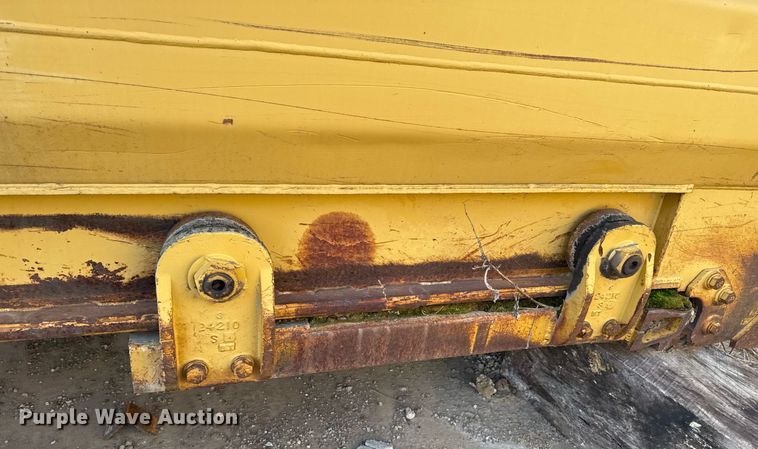 image for item DJ9727 1992 Caterpillar 613C conventional scraper 