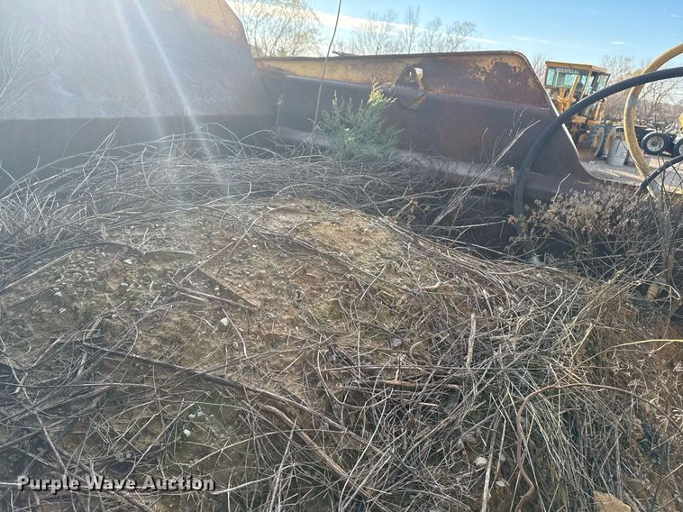 image for item DJ9727 1992 Caterpillar 613C conventional scraper 