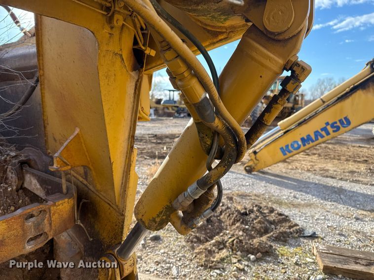 image for item DJ9727 1992 Caterpillar 613C conventional scraper 