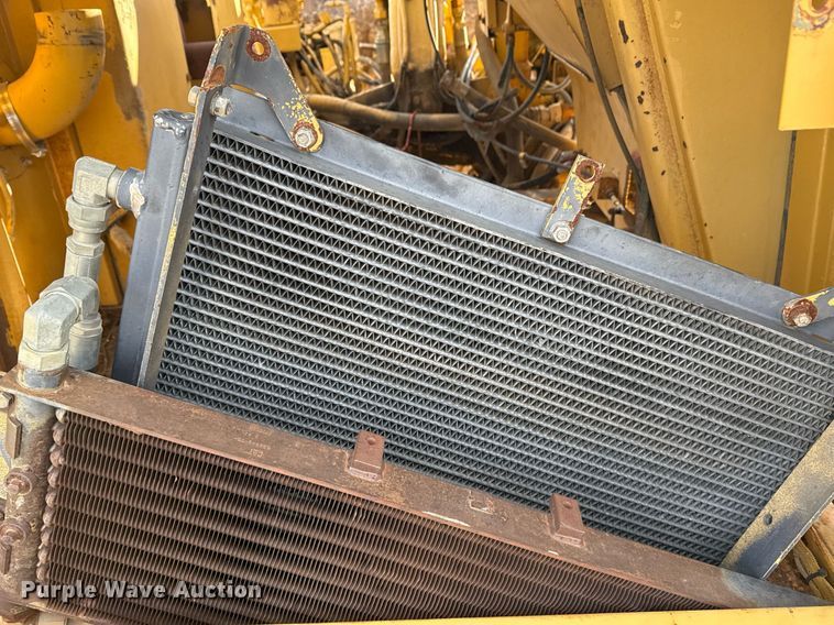 image for item DJ9727 1992 Caterpillar 613C conventional scraper 