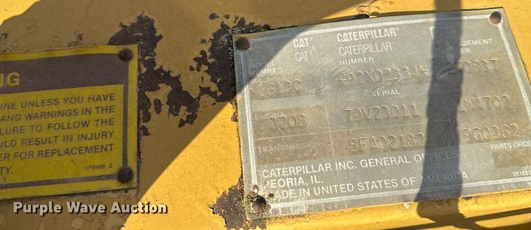 image for item DJ9727 1992 Caterpillar 613C conventional scraper 