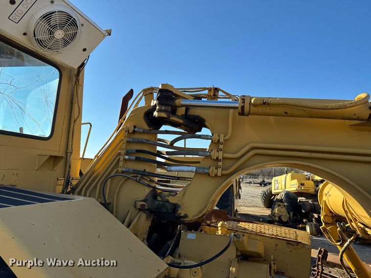 image for item DJ9728 1986 Caterpillar 613C elevating scraper