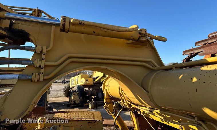 image for item DJ9728 1986 Caterpillar 613C elevating scraper