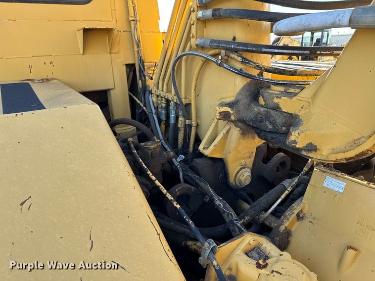 image for item DJ9728 1986 Caterpillar 613C elevating scraper