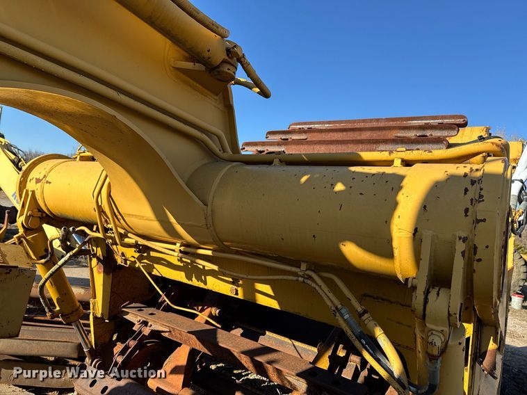 image for item DJ9728 1986 Caterpillar 613C elevating scraper