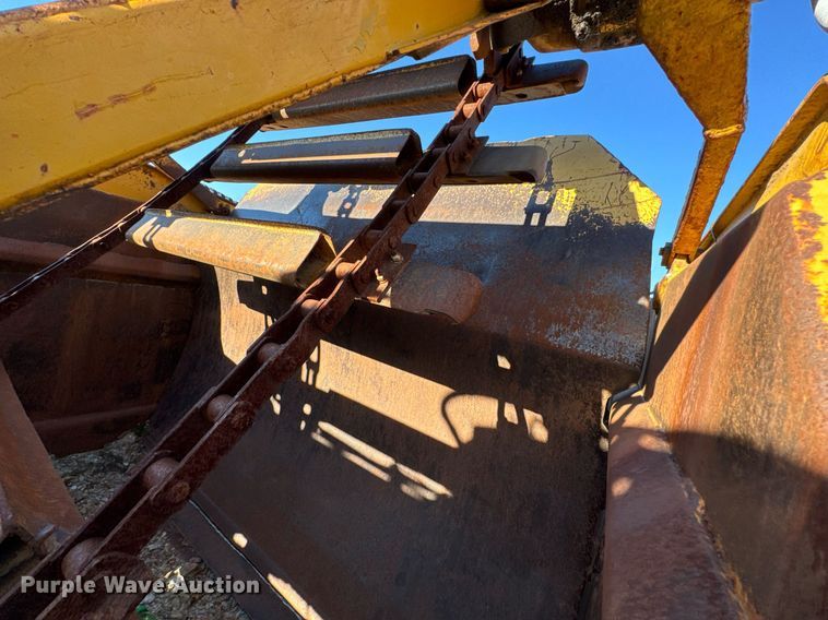 image for item DJ9728 1986 Caterpillar 613C elevating scraper