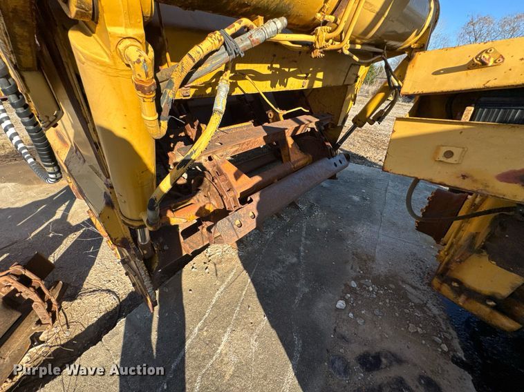 image for item DJ9728 1986 Caterpillar 613C elevating scraper