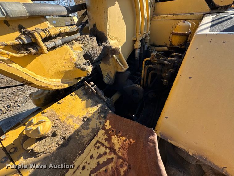 image for item DJ9728 1986 Caterpillar 613C elevating scraper