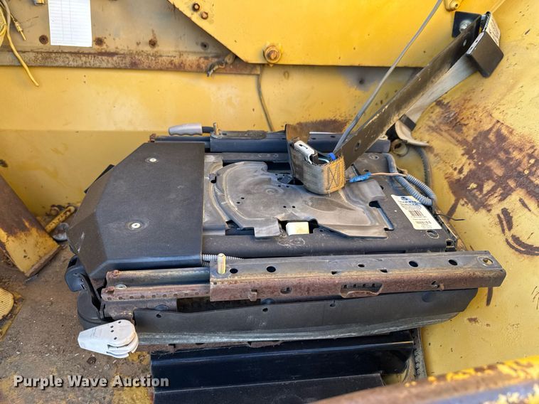 image for item DJ9728 1986 Caterpillar 613C elevating scraper