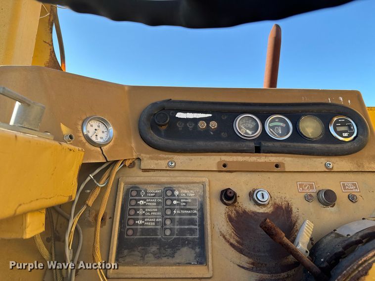 image for item DJ9728 1986 Caterpillar 613C elevating scraper