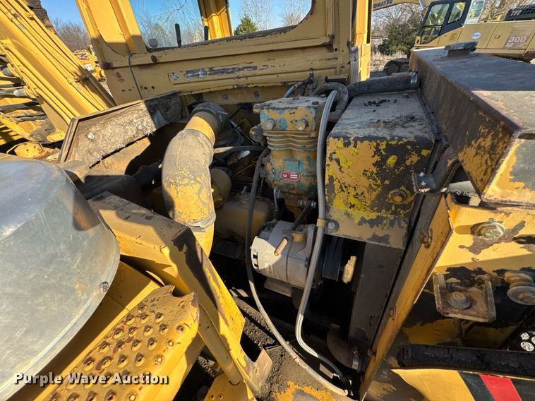 image for item DJ9728 1986 Caterpillar 613C elevating scraper
