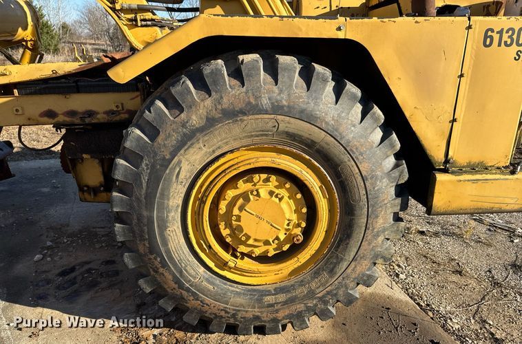 image for item DJ9728 1986 Caterpillar 613C elevating scraper