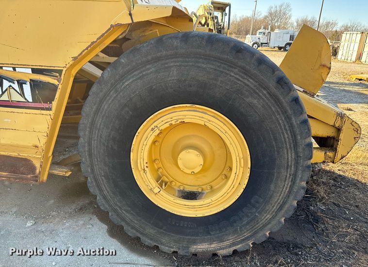 image for item DJ9728 1986 Caterpillar 613C elevating scraper