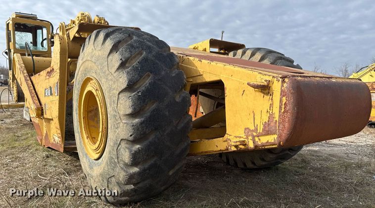 image for item DJ9729 1986 Caterpillar 621B conventional scraper 
