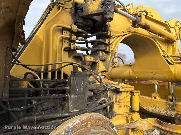 image for item DJ9729 1986 Caterpillar 621B conventional scraper 
