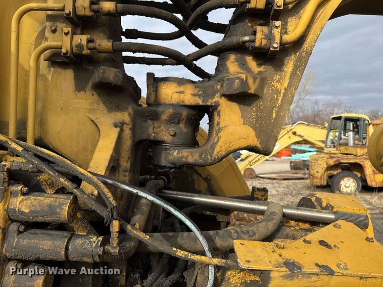 image for item DJ9729 1986 Caterpillar 621B conventional scraper 