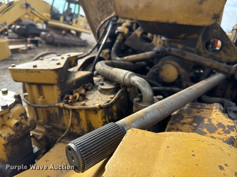 image for item DJ9729 1986 Caterpillar 621B conventional scraper 