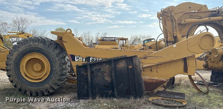 image for item DJ9729 1986 Caterpillar 621B conventional scraper 