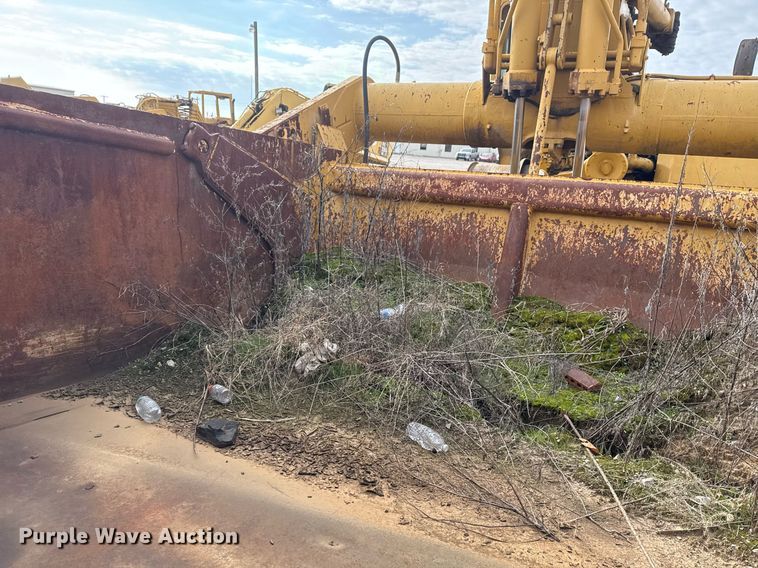 image for item DJ9729 1986 Caterpillar 621B conventional scraper 