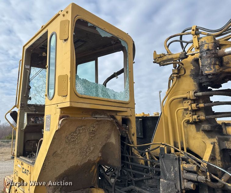 image for item DJ9729 1986 Caterpillar 621B conventional scraper 