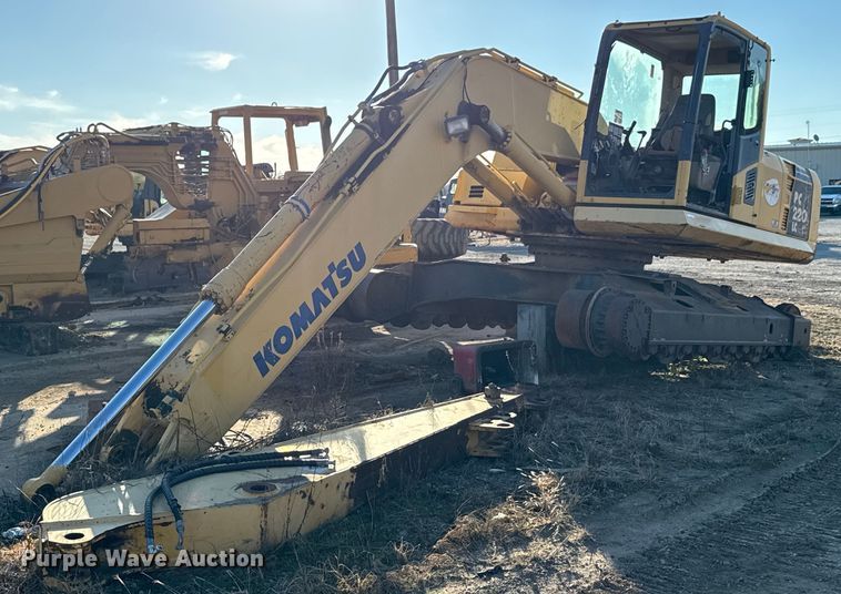 image for item DJ9730 2006 Komatsu PC220LC-8 excavator
