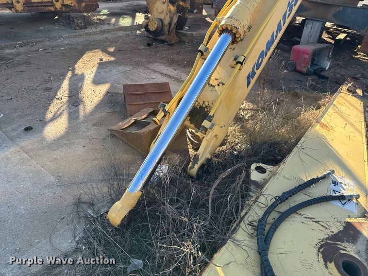 image for item DJ9730 2006 Komatsu PC220LC-8 excavator