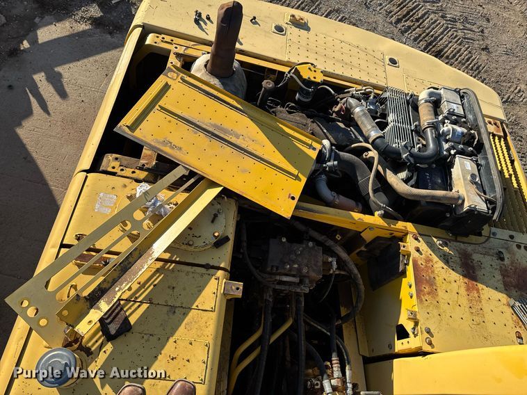 image for item DJ9730 2006 Komatsu PC220LC-8 excavator