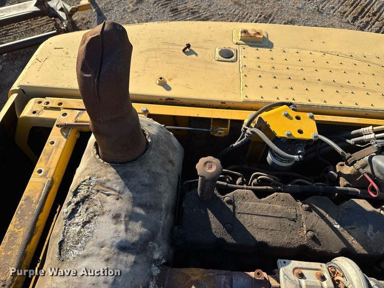 image for item DJ9730 2006 Komatsu PC220LC-8 excavator