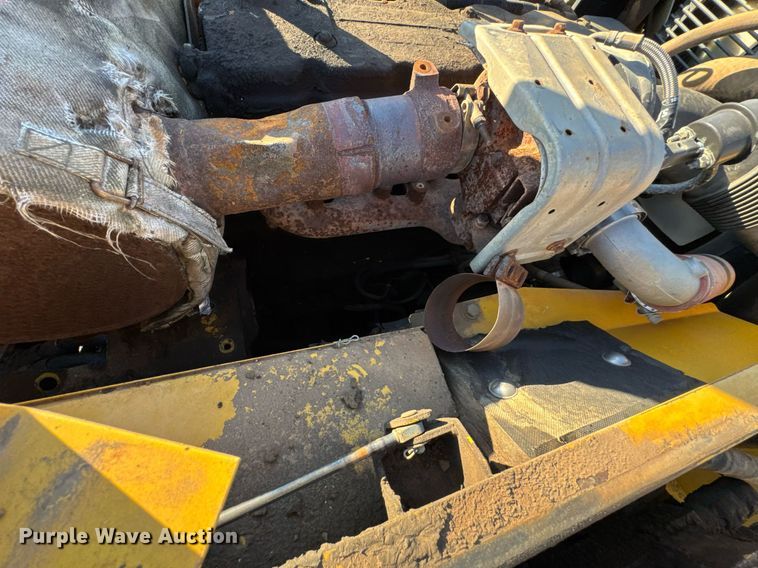 image for item DJ9730 2006 Komatsu PC220LC-8 excavator