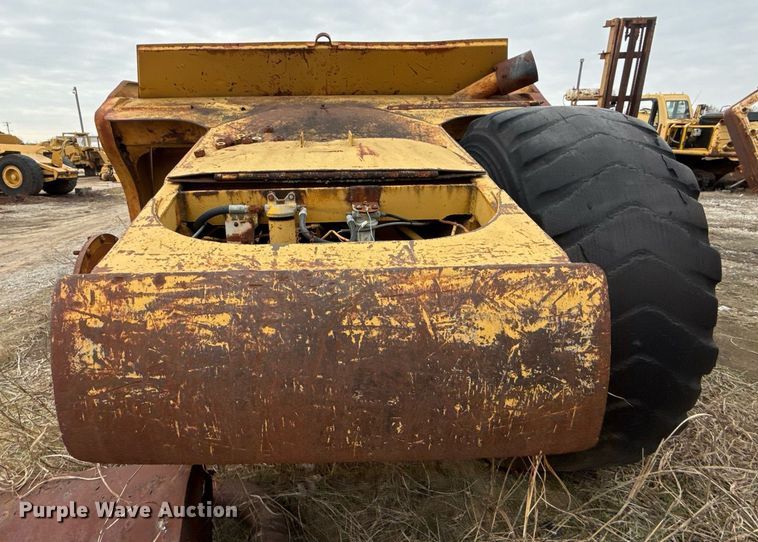 image for item DJ9731 1970 Caterpillar 613 conventional scraper 