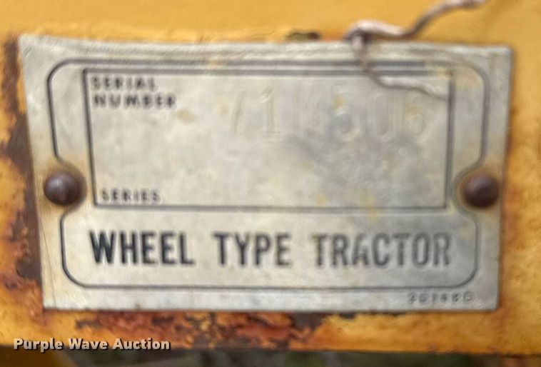 image for item DJ9731 1970 Caterpillar 613 conventional scraper 