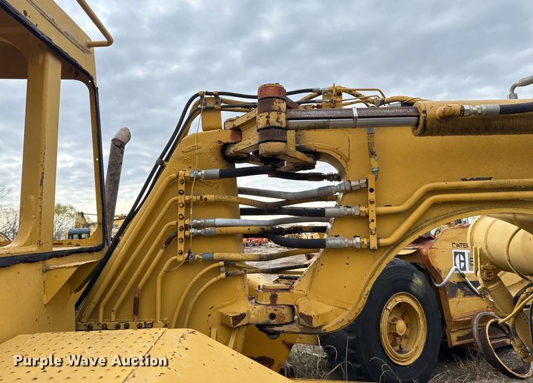 image for item DJ9732 1994 Caterpillar 613C elevating scraper