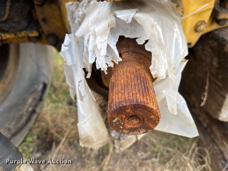 image for item DJ9732 1994 Caterpillar 613C elevating scraper