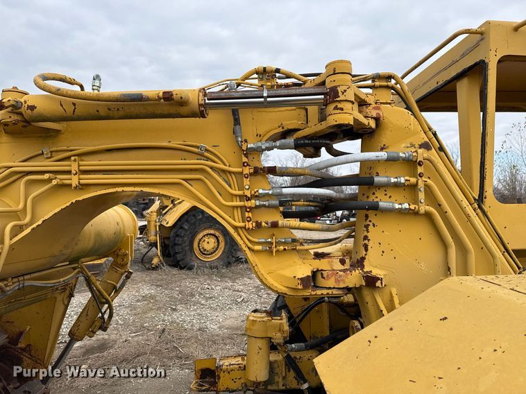 image for item DJ9732 1994 Caterpillar 613C elevating scraper