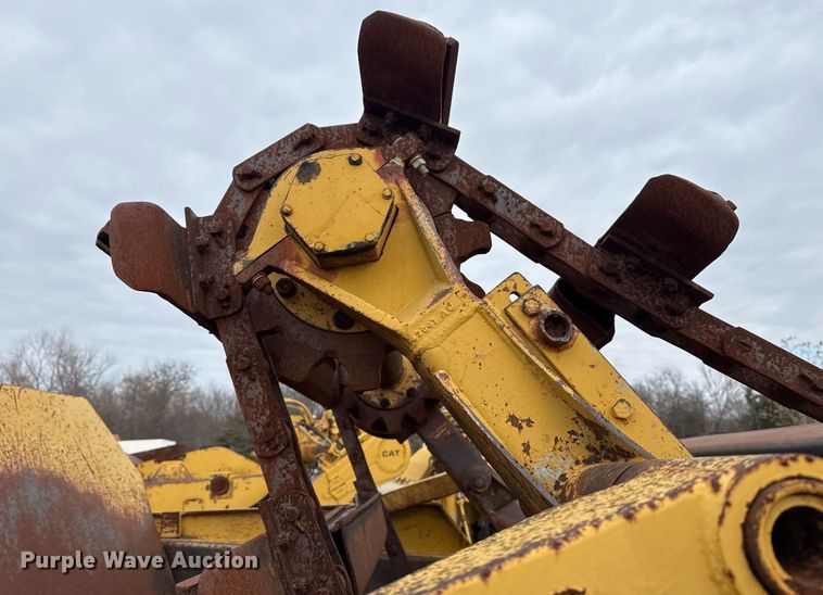 image for item DJ9732 1994 Caterpillar 613C elevating scraper