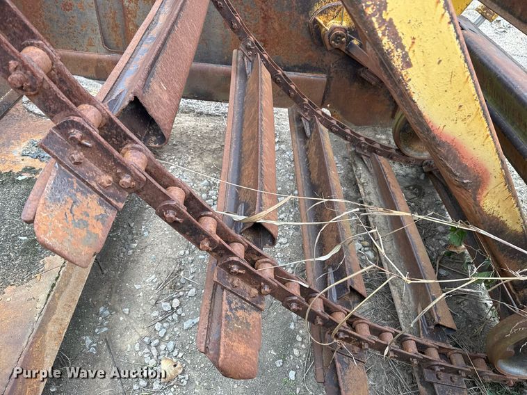 image for item DJ9732 1994 Caterpillar 613C elevating scraper