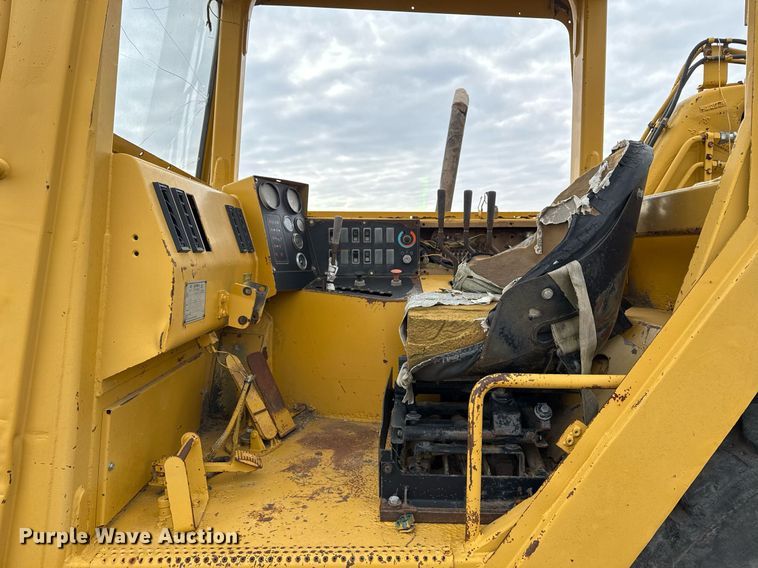 image for item DJ9732 1994 Caterpillar 613C elevating scraper