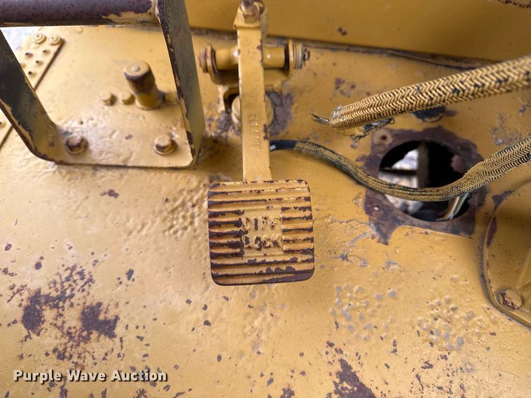 image for item DJ9732 1994 Caterpillar 613C elevating scraper