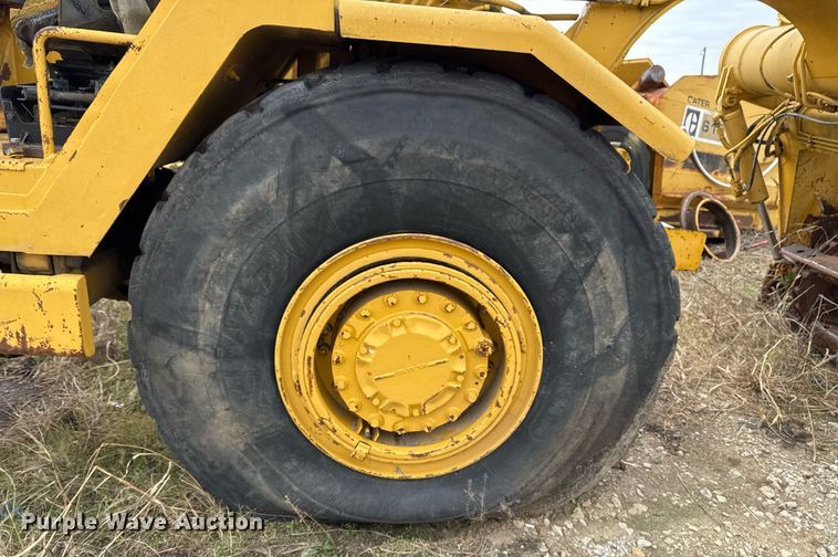 image for item DJ9732 1994 Caterpillar 613C elevating scraper