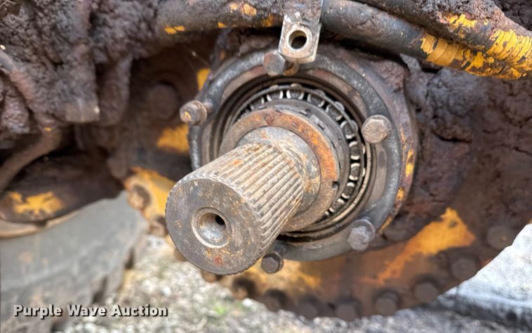 image for item DJ9733 1984 Caterpillar 615 conventional scraper 