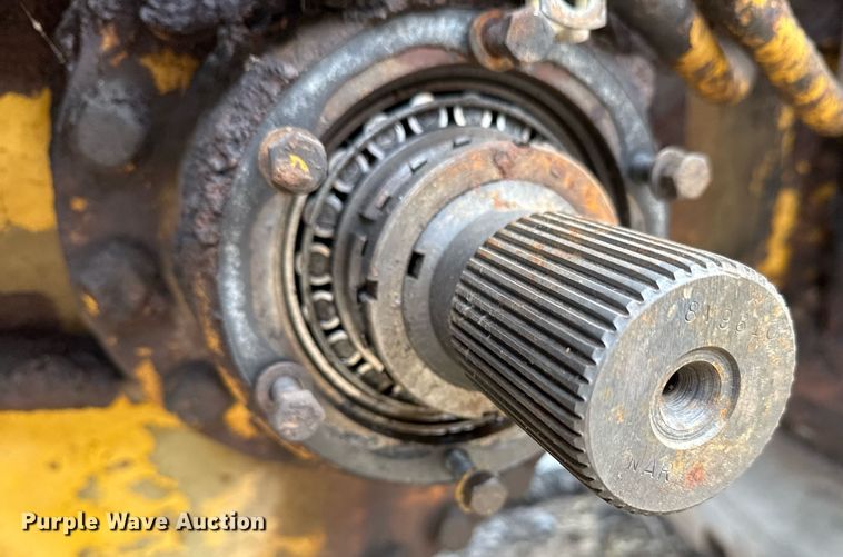 image for item DJ9733 1984 Caterpillar 615 conventional scraper 