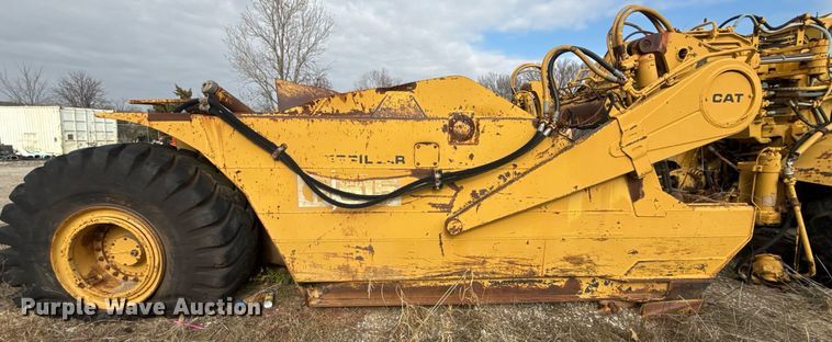 image for item DJ9733 1984 Caterpillar 615 conventional scraper 