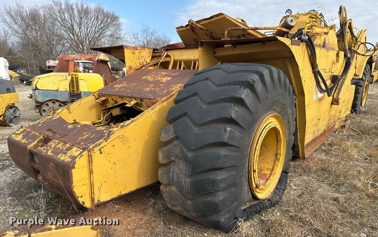 image for item DJ9733 1984 Caterpillar 615 conventional scraper 