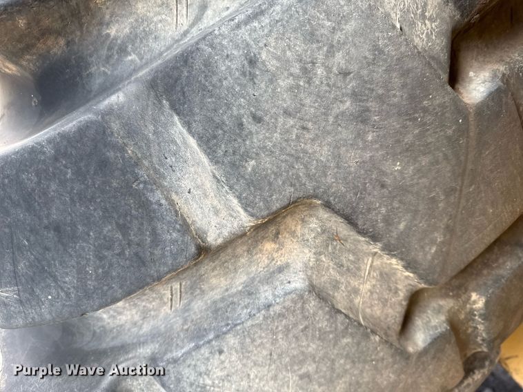 image for item DJ9733 1984 Caterpillar 615 conventional scraper 