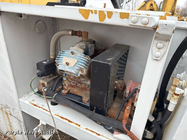 image for item DJ9734 Utility bed