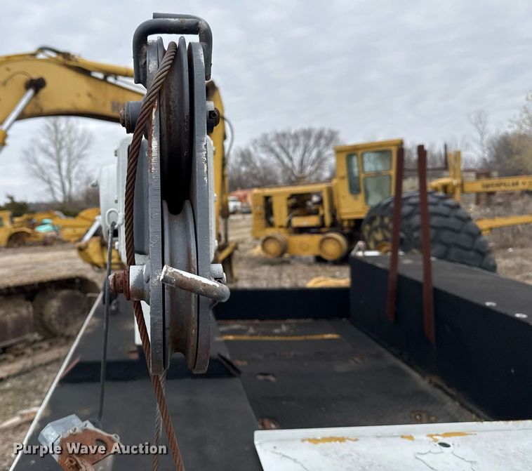 image for item DJ9734 Utility bed