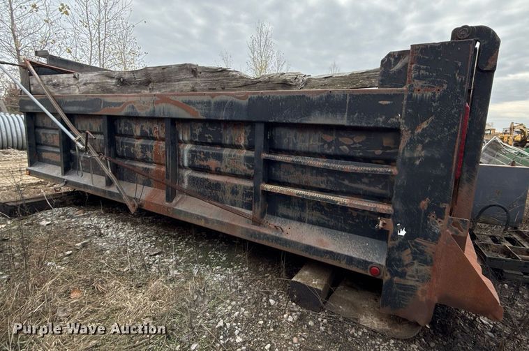 image for item DJ9736 Dump bed