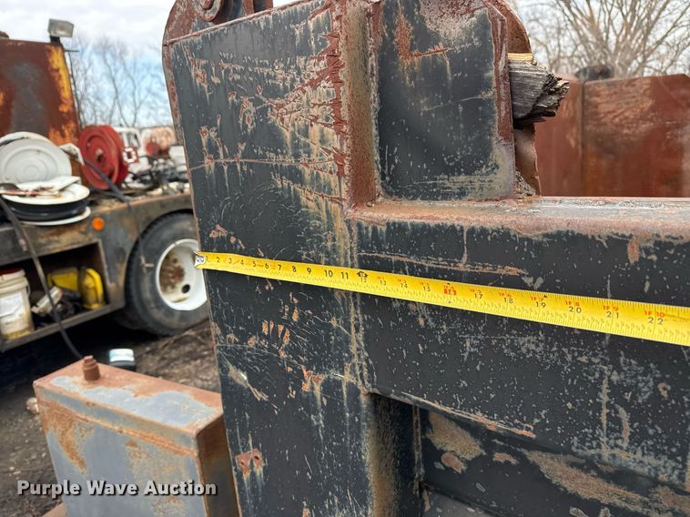 image for item DJ9736 Dump bed